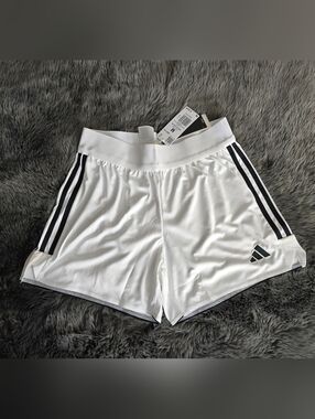 Adidas Tiro 23 Showtime League Shorts Women's Sz. Medium WHITE/BLACK New